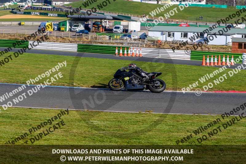 PJ Motorsport Photography 2018;enduro digital images;event digital images;eventdigitalimages;mallory park;mallory park photographs;mallory park trackday;mallory park trackday photographs;no limits trackdays;peter wileman photography;racing digital images;trackday digital images;trackday photos
